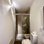 Airport Flat 6 By Homing *