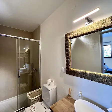 Airport Flat 6 By Homing * Faro